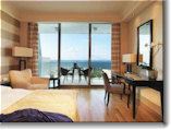 Kepinski Hotel room