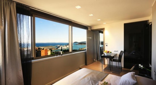 viewluxuryrooms